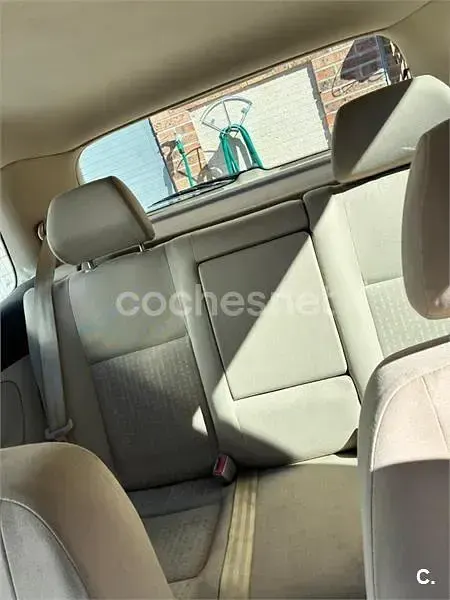 Usado VW Golf IV Highline 105 CV (77 kW) 2001 Azul Berlina