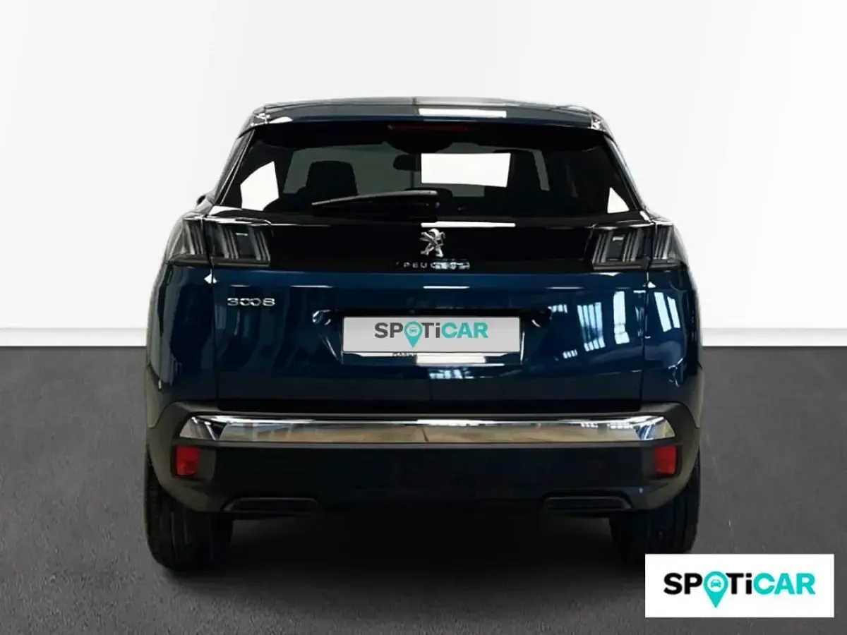 Usado Peugeot 3008 Allure 130 CV (95 kW) 2024 Azul SUV
