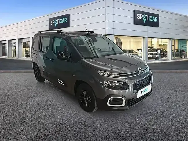 Usado Citroën Berlingo Shine 130 HP (95 kW) 2019 Cinzento Monovolume