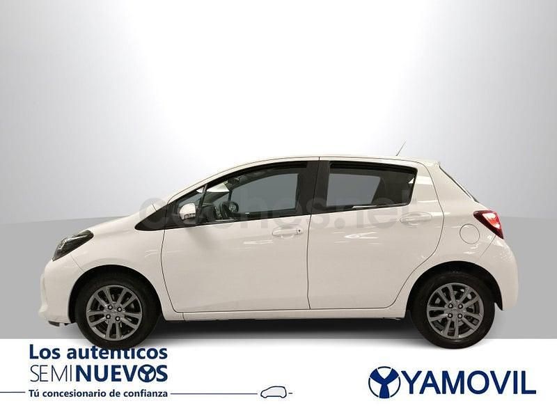 Usado Toyota Yaris Active 99 CV (72 kW) 2014 Blanco Berlina