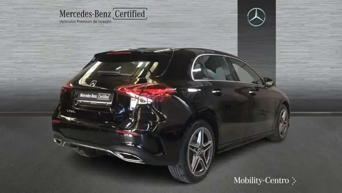 Käytetty Mercedes A220 219 HP (161 kW) 2025 Musta Sedan