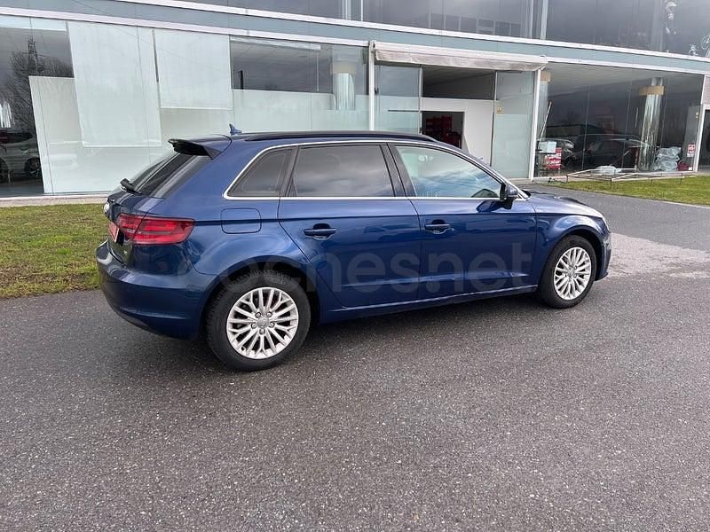 Usado Audi A3 S-Line 110 CV (80 kW) 2014 Azul Berlina