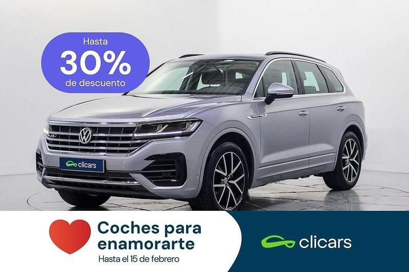 Usado VW Touareg R-line 286 CV (210 kW) 2020 Plateado SUV