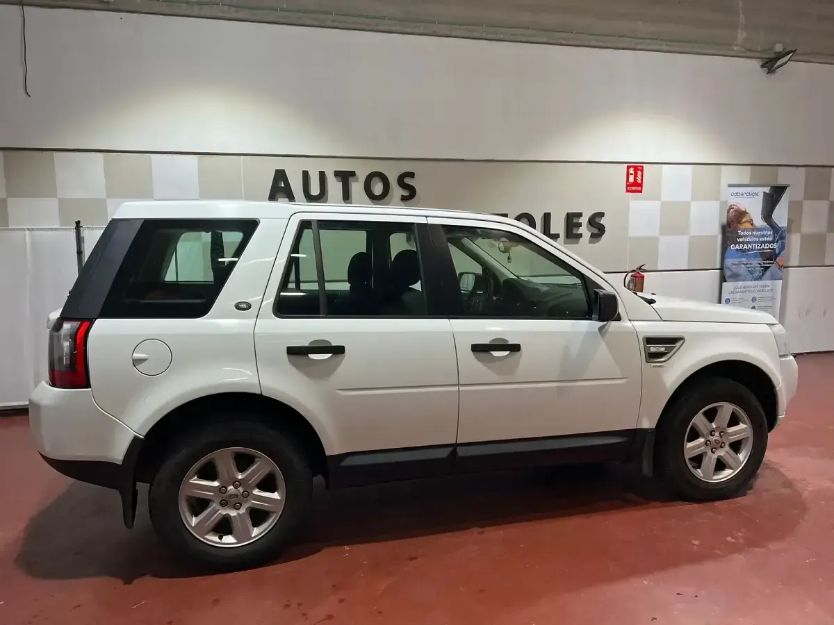 Usado Land Rover Freelander 2 S 150 CV (110 kW) 2012 Blanco SUV