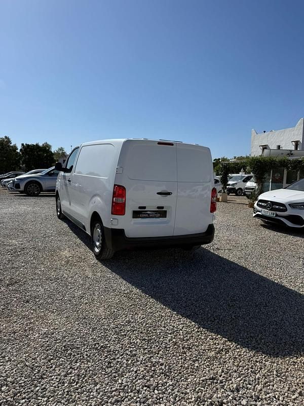 Usado Peugeot Expert 95 CV (69 kW) 2019 Blanco Van