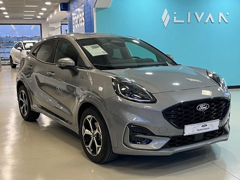 Usado Ford Puma ST-Line 125 CV (91 kW) 2025 Gris / plata SUV