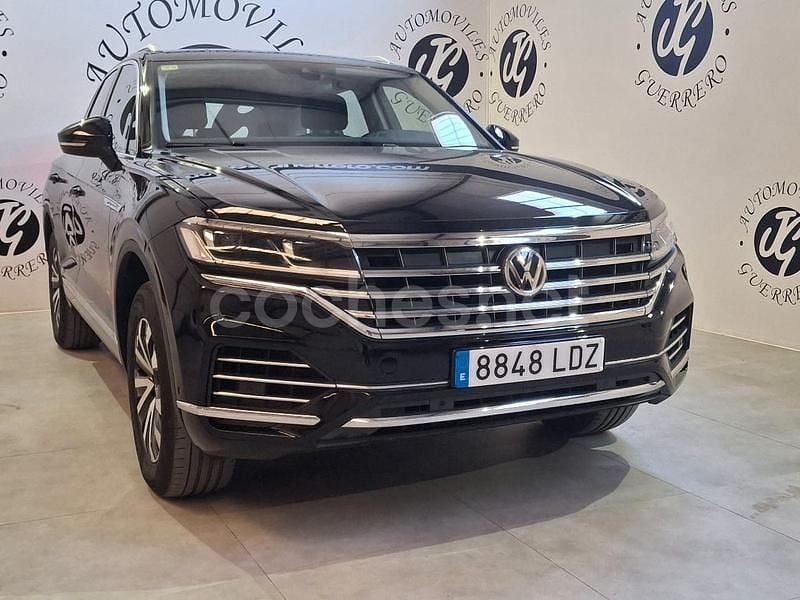 Usado VW Touareg 231 CV (169 kW) 2020 Negro SUV