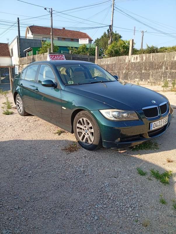 Verde Usado 2007 BMW 320 Berlina | 6000 € (Precio justo) - Imagen 1/4