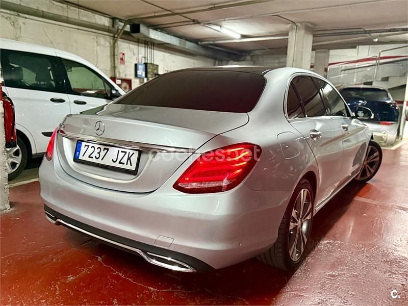 Usado Mercedes C220 170 CV (125 kW) 2017 Gris / plata Berlina