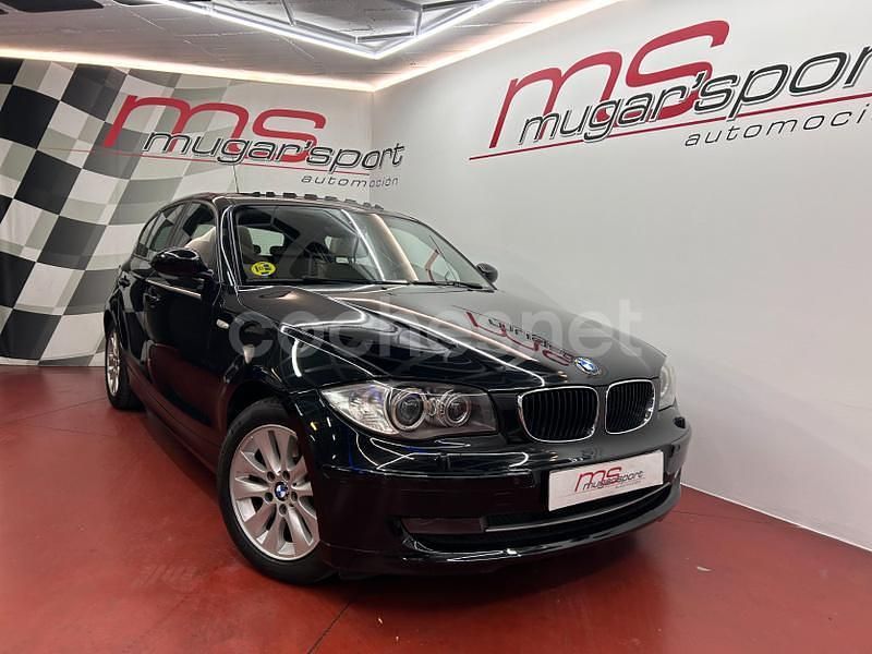 Negro Usado 2008 BMW 118 Utilitario | 7900 € (Precio justo) - Imagen 1/4
