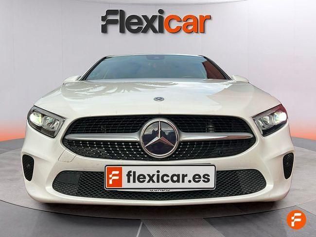 Usado Mercedes A180 136 CV (100 kW) 2021 Blanco Berlina
