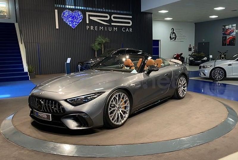 Usado Mercedes SL63 AMG AMG 585 CV (430 kW) 2023 Gris / plata Descapotable