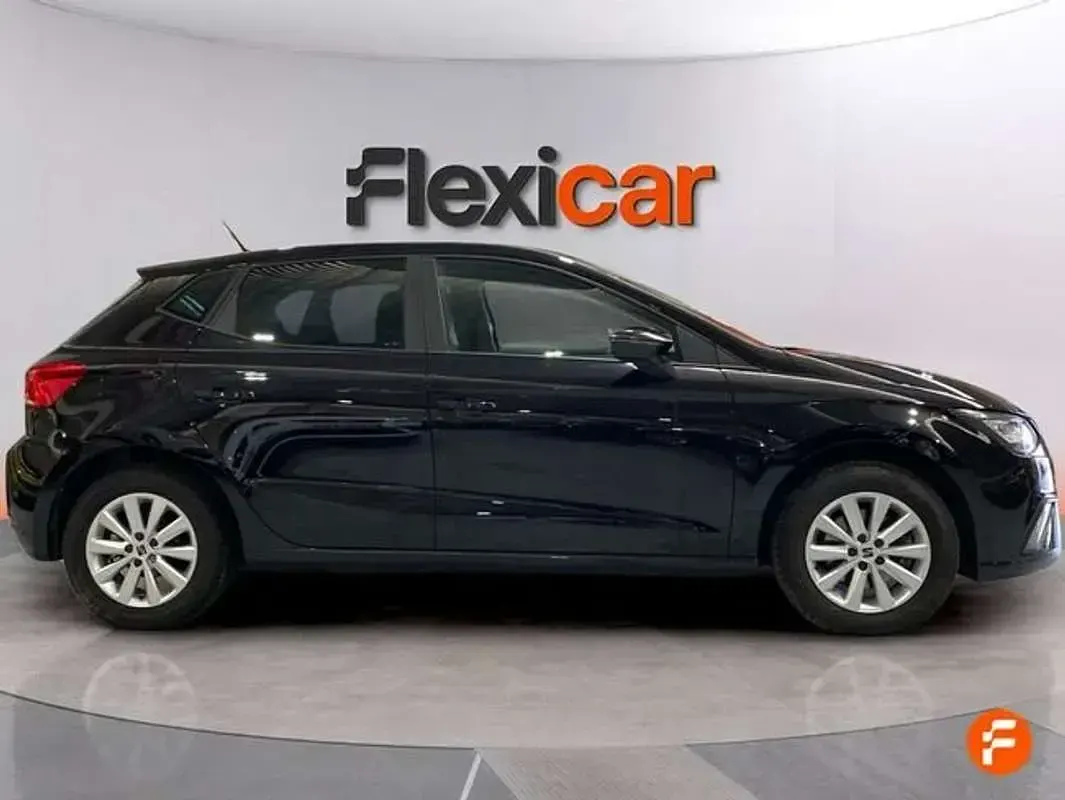 Usado Seat Ibiza 150 CV (110 kW) 2023 Negro Utilitario