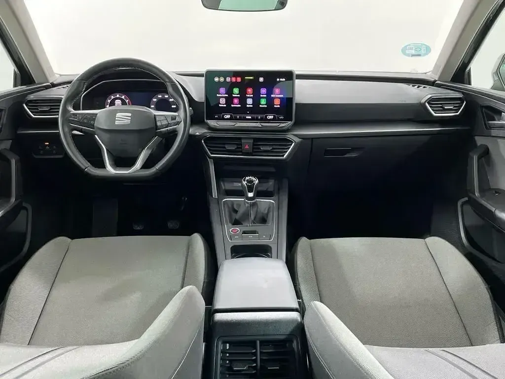 Usado Seat Leon Style 116 CV (85 kW) 2025 Azul Berlina