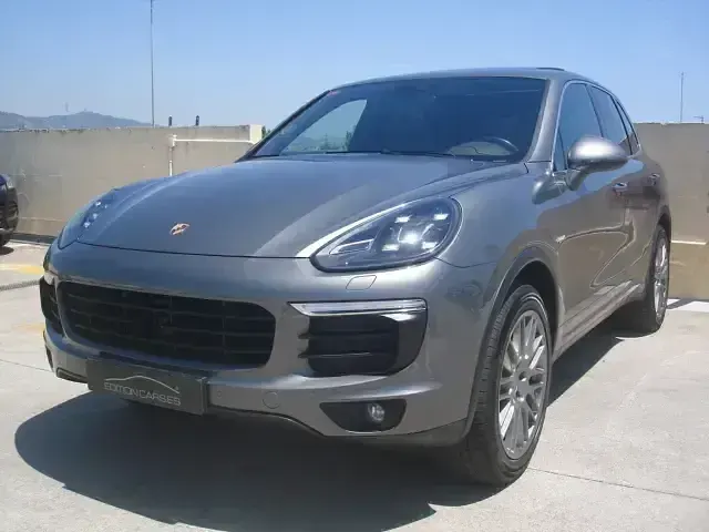 Usado Porsche Cayenne S E-Hybrid 416 CV (305 kW) 2015 SUV