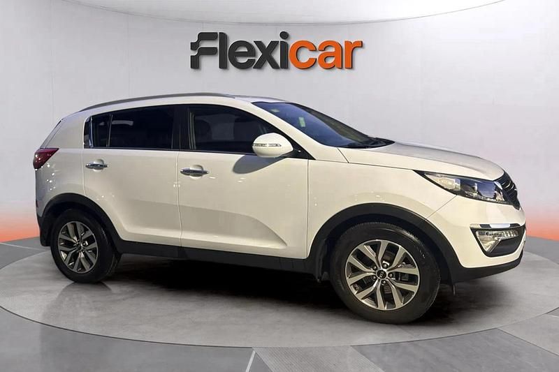Blanco Usado 2015 Kia Sportage SUV | 11.990 € (Buen precio) - Imagen 1/4