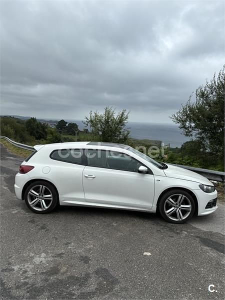 Blanco Usado 2013 VW Scirocco Coupe | 11.690 € (Un poco caro) - Imagen 1/4