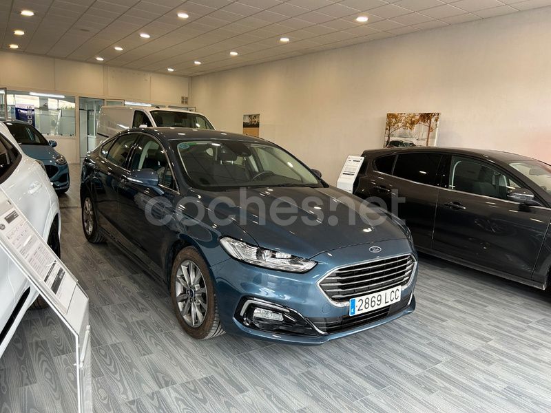 Azul Usado 2019 Ford Mondeo Titanium Berlina | 15.800 € (Precio justo) - Imagen 1/4