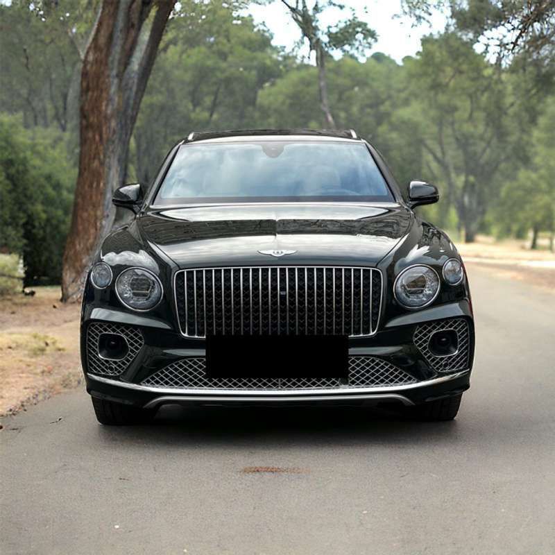 Verde Usado 2022 Bentley Bentayga SUV | 249.000 € - Imagen 1/4