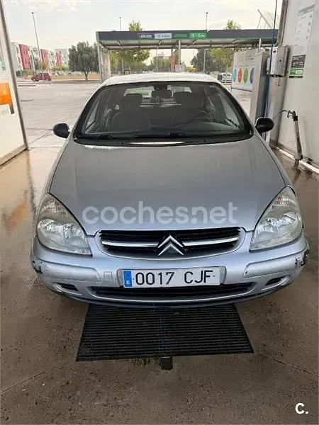 Usado Citroën C5 110 CV (80 kW) 2003 Gris / plata Berlina