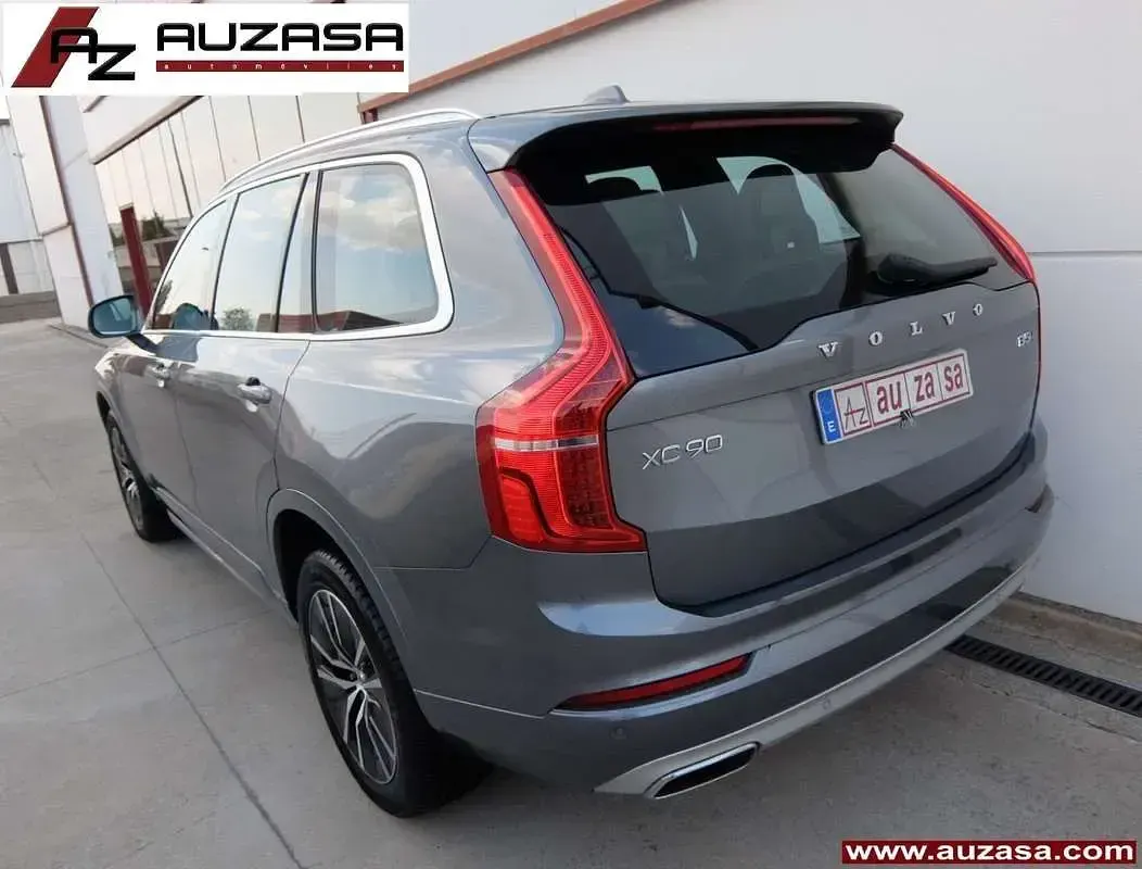 Usado Volvo XC90 Core 235 CV (172 kW) 2020 Gris SUV