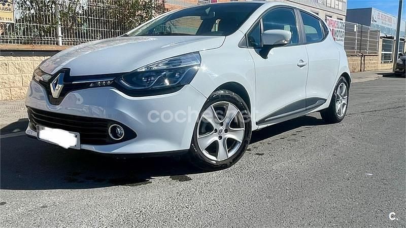 Blanco Usado 2016 Renault Clio IV Dynamique Berlina | 8700 € (Buen precio) - Imagen 1/4