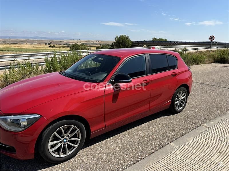 Rojo Usado 2015 BMW 120 Utilitario | 13.000 € (Precio justo) - Imagen 1/4