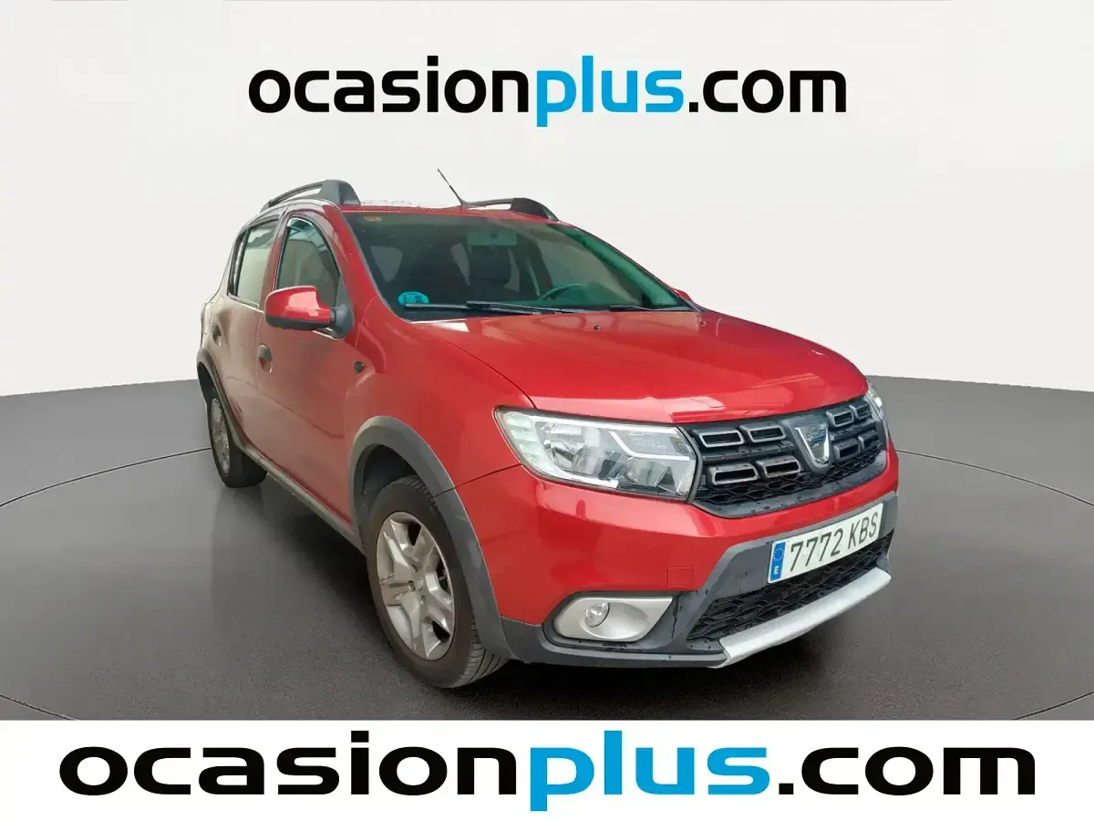 Usado Dacia Sandero Stepway 90 CV (66 kW) 2017 Rojo Berlina