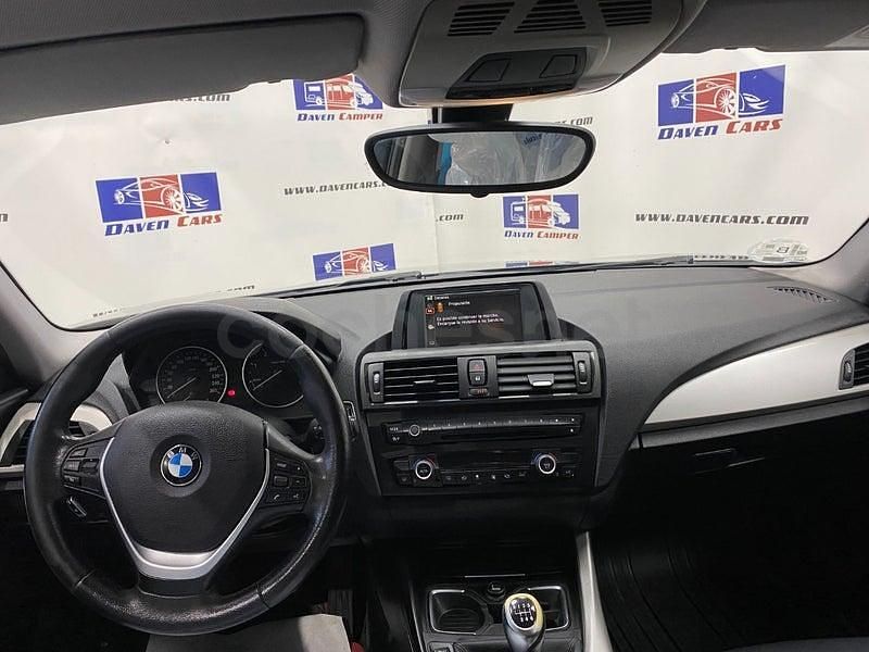 Usado BMW 118 Sport Line 143 CV (105 kW) 2014 Negro Utilitario