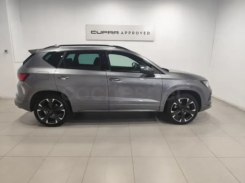 Usado Cupra Ateca 190 CV (139 kW) 2025 Gris / plata SUV