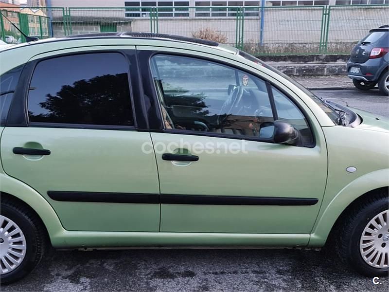 Verde Usado 2004 Citroën C3 Berlina | 2900 € (Buen precio) - Imagen 1/4