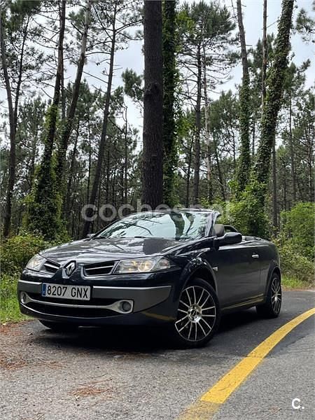Negro Usado 2007 Renault Mégane Cabriolet Dynamique Descapotable | 3000 € (Precio justo) - Imagen 1/4