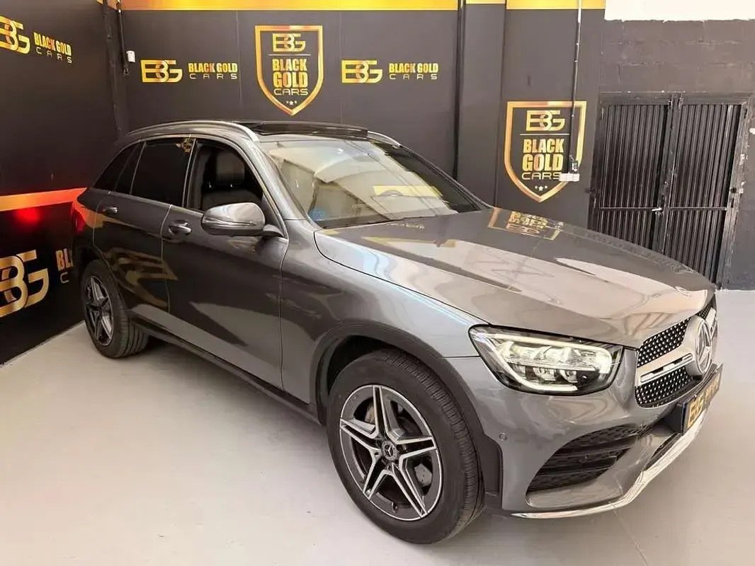 Usado Mercedes GLC300 333 CV (244 kW) 2022 Gris SUV