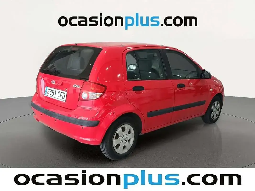 Usado Hyundai Getz 63 CV (46 kW) 2003 Rojo Utilitario