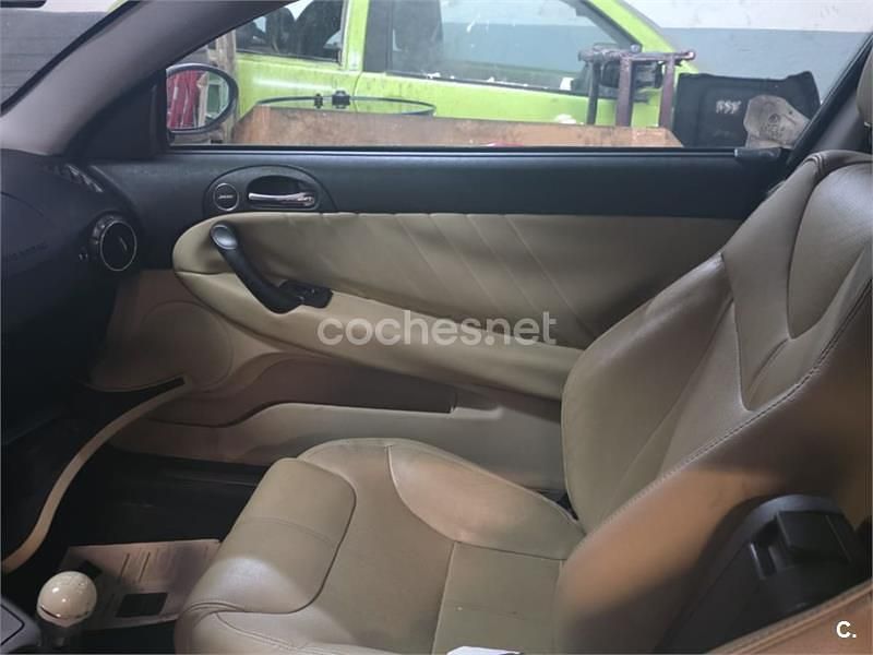 Usado Alfa Romeo GT Progression 150 CV (110 kW) 2007 Rojo Coupe