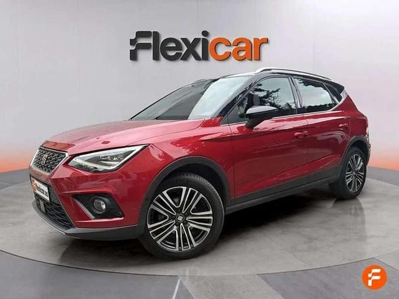 Usado Seat Arona Ecomotive 116 CV (85 kW) 2018 Rojo SUV