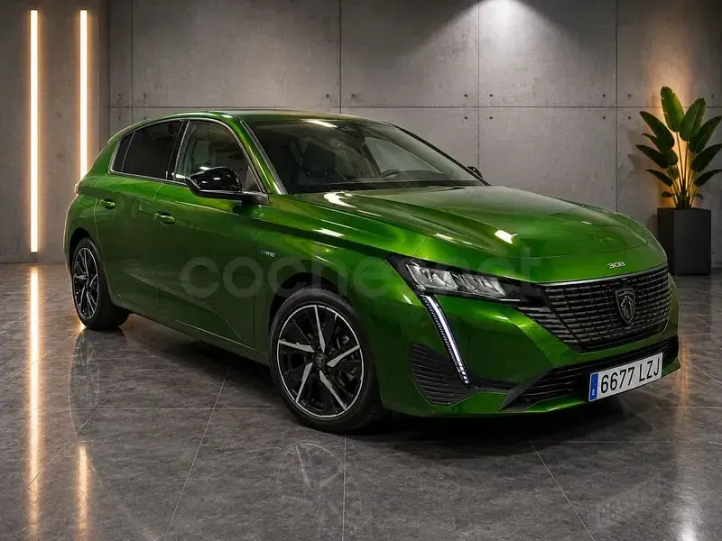 Usado Peugeot 308 Allure 180 CV (132 kW) 2022 Verde Berlina