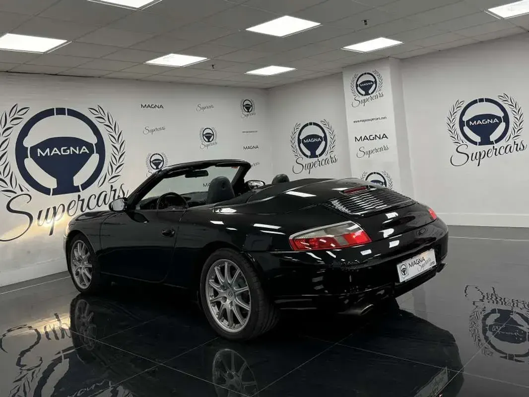 Usado Porsche 911 Carrera Cabriolet 300 CV (220 kW) 2001 Negro Descapotable