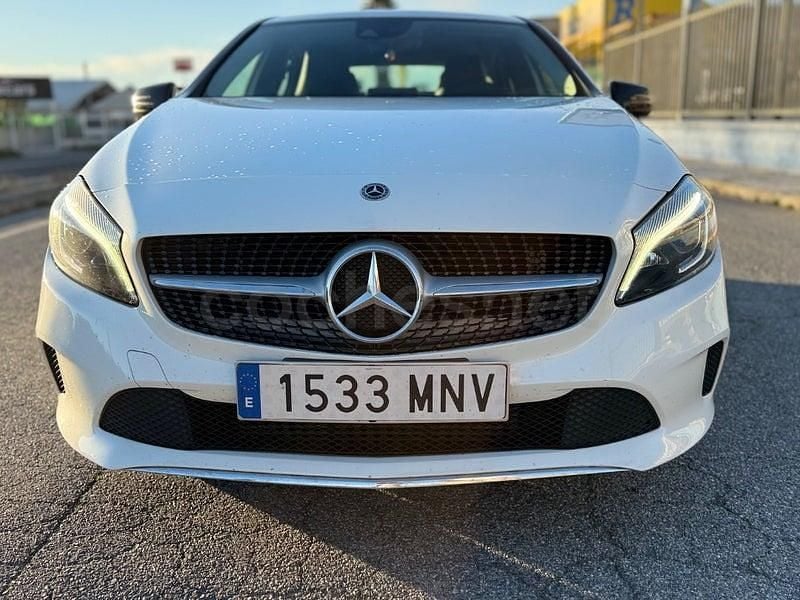 Usado Mercedes A180 116 CV (85 kW) 2019 Blanco Berlina