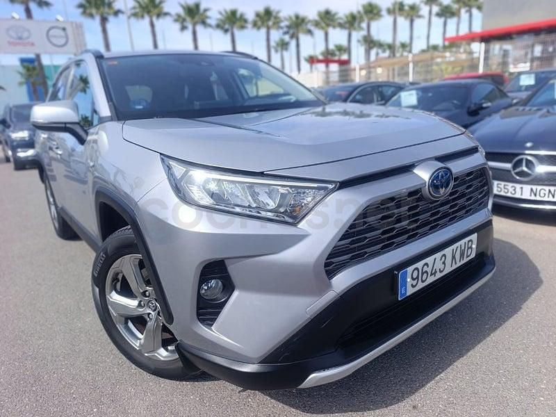 Usado Toyota RAV4 Hybrid Advance 218 CV (160 kW) 2019 Gris / plata SUV