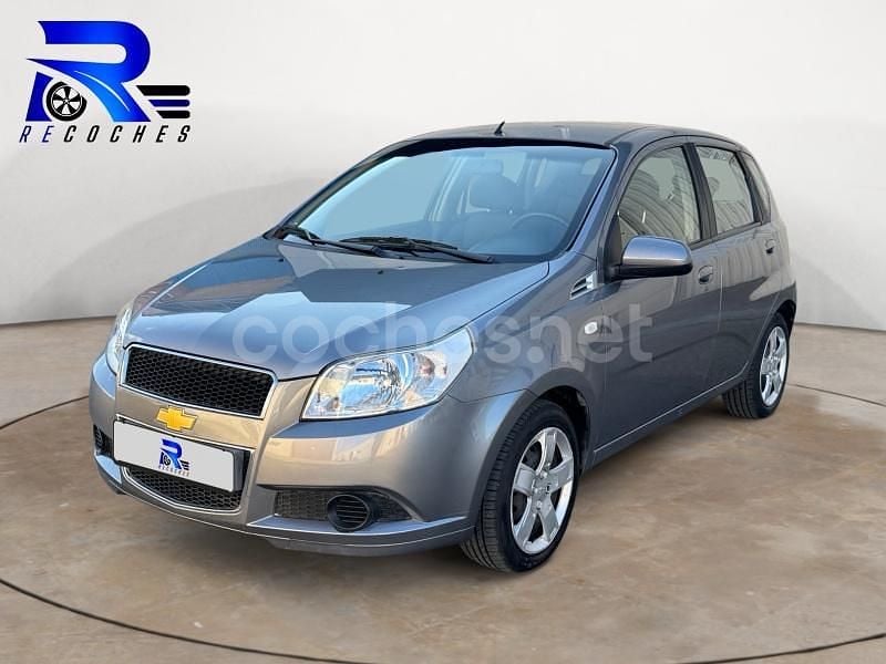 Gris / plata Usado 2010 Chevrolet Aveo LS Berlina | 4199 € (Precio justo) - Imagen 1/4