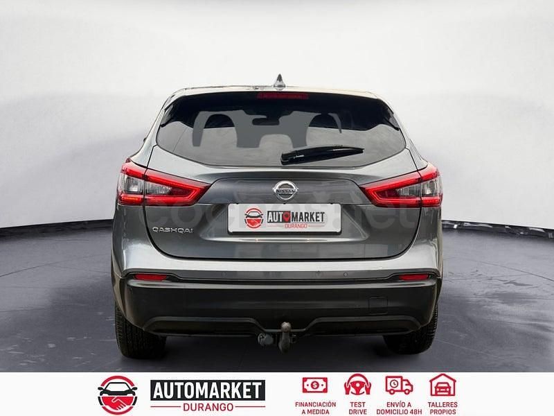 Usado Nissan Qashqai N-Motion 140 CV (102 kW) 2019 Gris / plata SUV