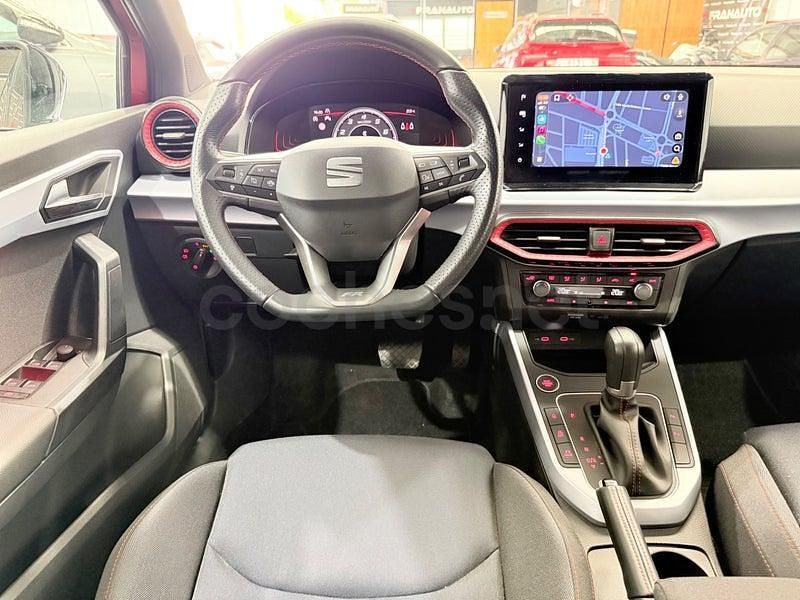 Usado Seat Arona FR 115 CV (84 kW) 2024 Rojo SUV