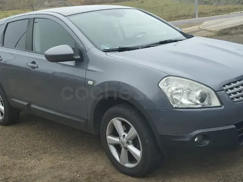 Usado Nissan Qashqai Acenta 117 CV (86 kW) 2011 Gris / plata SUV