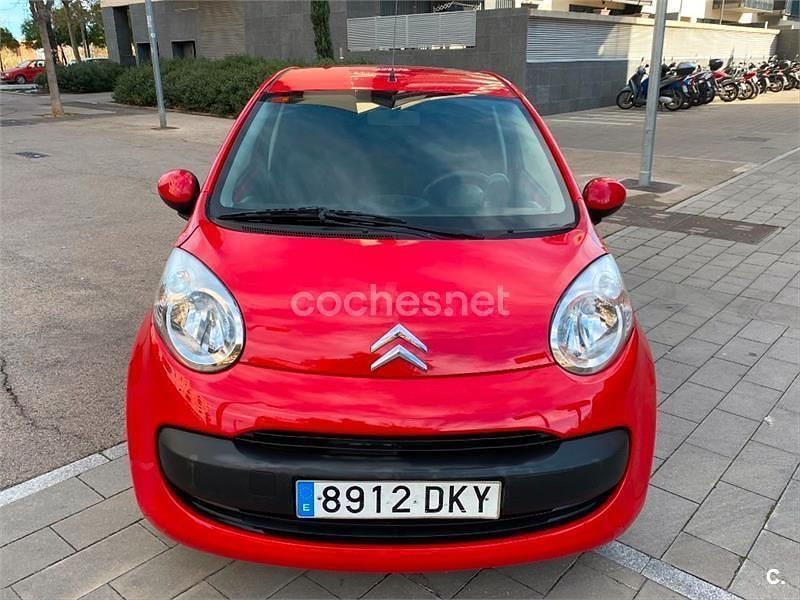 Usado Citroën C1 68 CV (50 kW) 2005 Rojo Utilitario