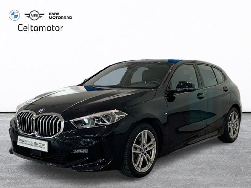 Usado BMW 118 Comfort Edition 150 CV (110 kW) 2024 Pintura metalizada saphirschwarz Utilitario