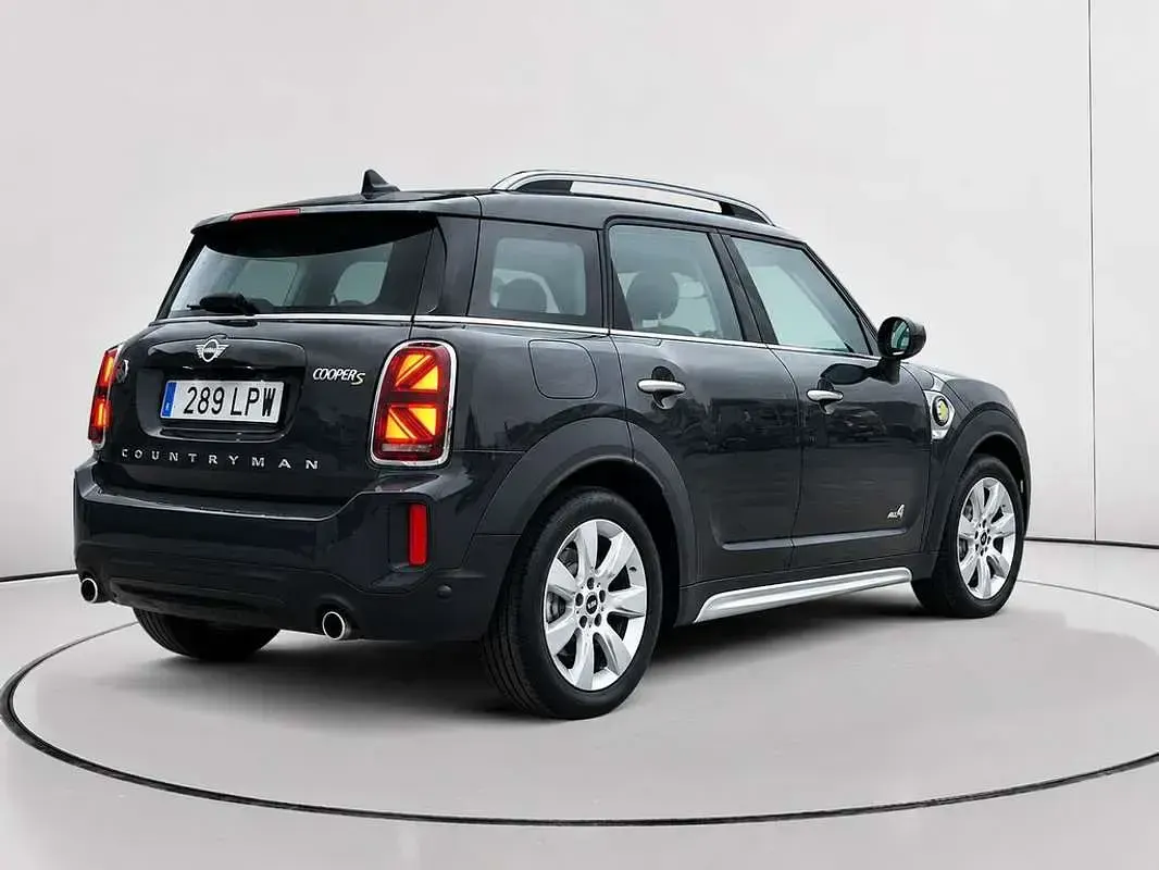 Usado Mini Cooper Countryman 220 CV (161 kW) 2021 Gris SUV