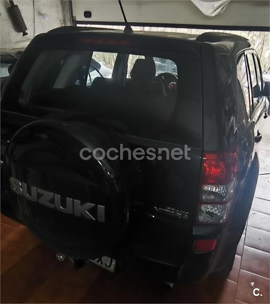 Usado Suzuki Grand Vitara 129 CV (94 kW) 2006 Negro SUV