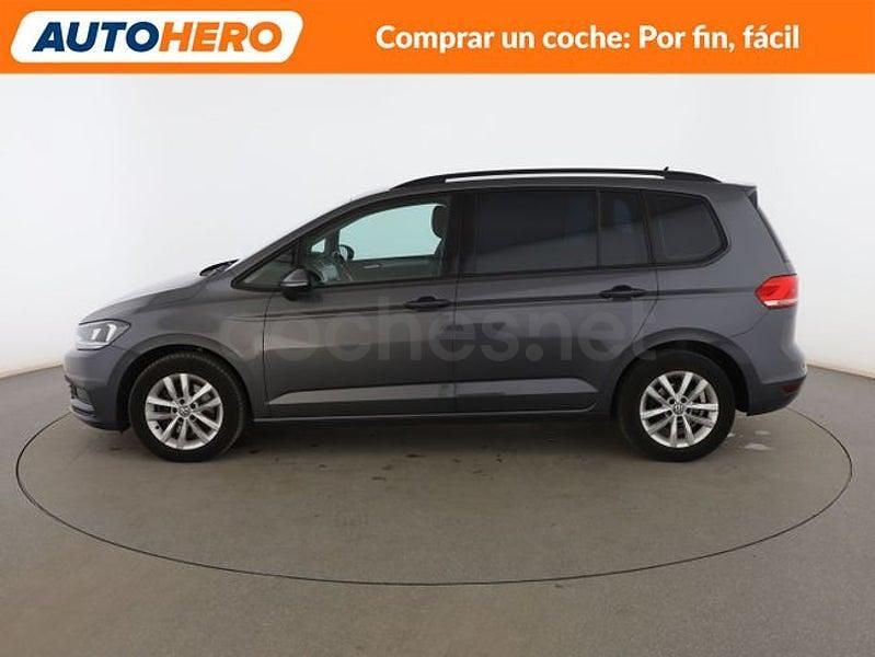Usado VW Touran Edition 116 CV (85 kW) 2018 Gris / plata Monovolumen