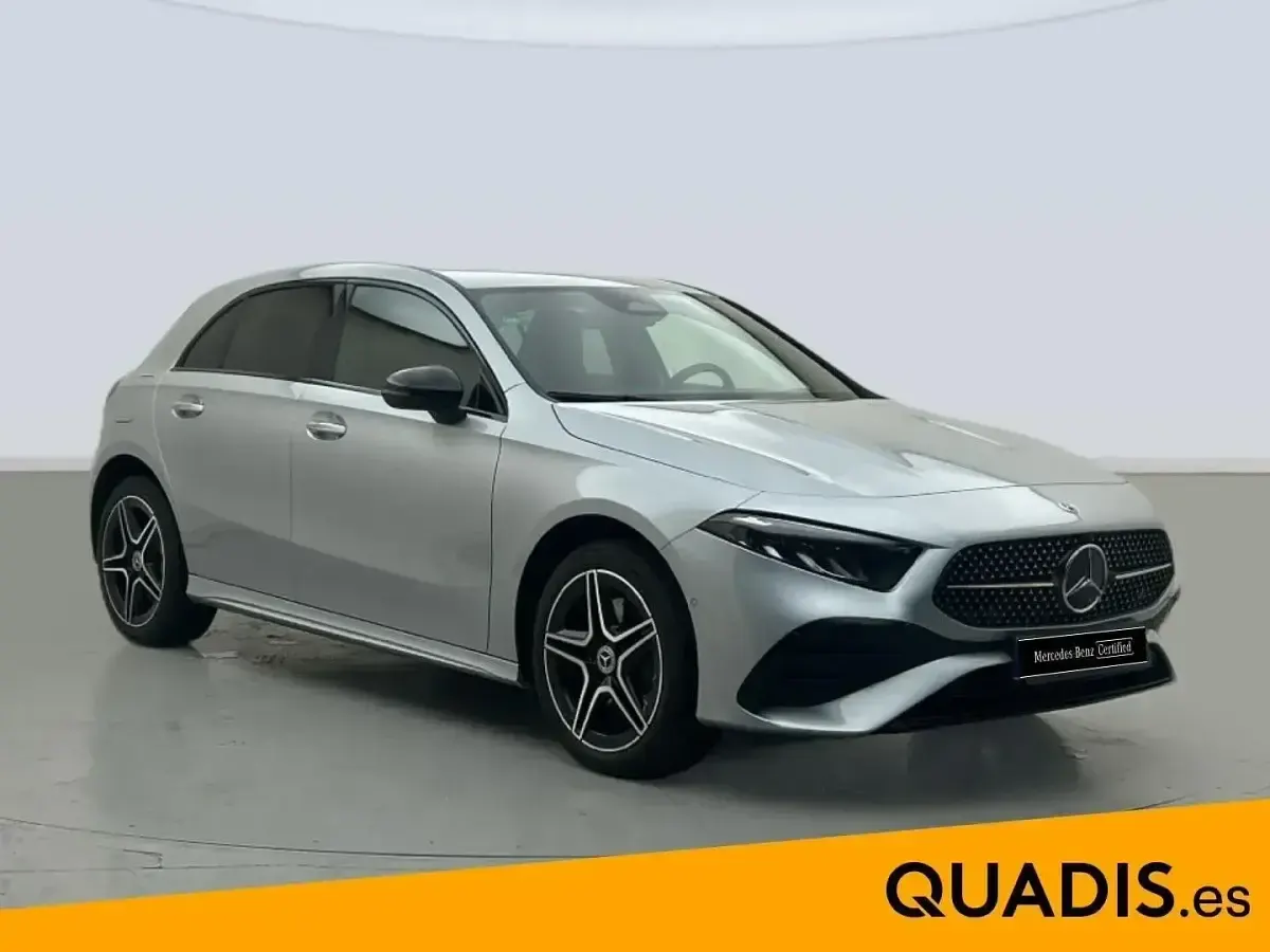 Usado Mercedes A250 218 CV (160 kW) 2025 Gris Berlina